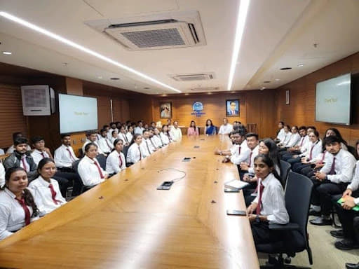 DY Patil PGDM Institute Akurdi Pune Industrial Visit photo 5